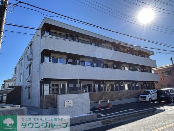 ディーラヴェニューの物件外観写真